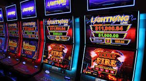 Kyats02 မိုဘိုင်းအက်ပ်မှ Football Sportsbook Live Betting နှင့် Myanmar National League စစ်ဆေးနေသောမြင်ကွင်း